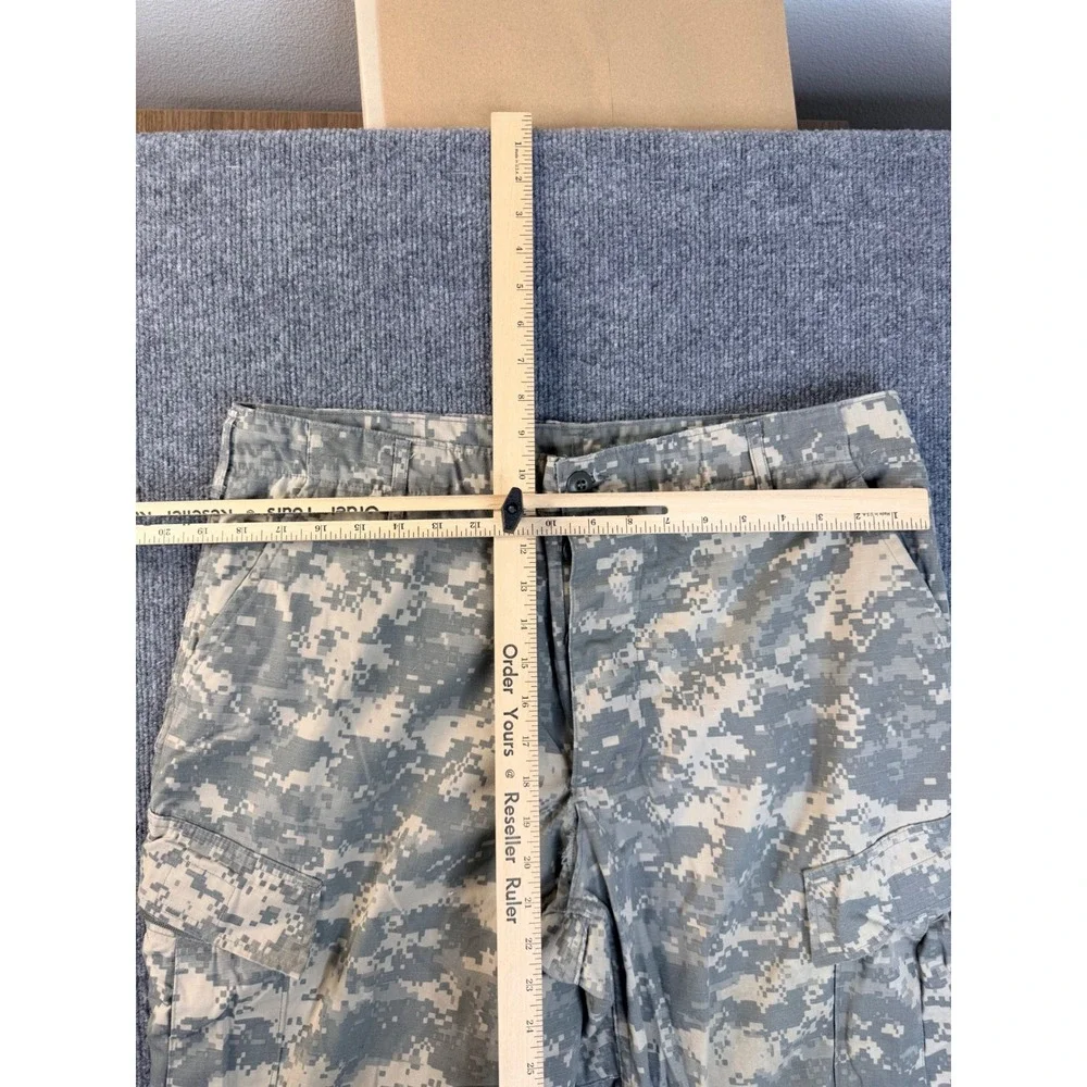 US Army Combat Uniform ACU Digital Camo Cargo Pants Large Regular Ripstop Mens